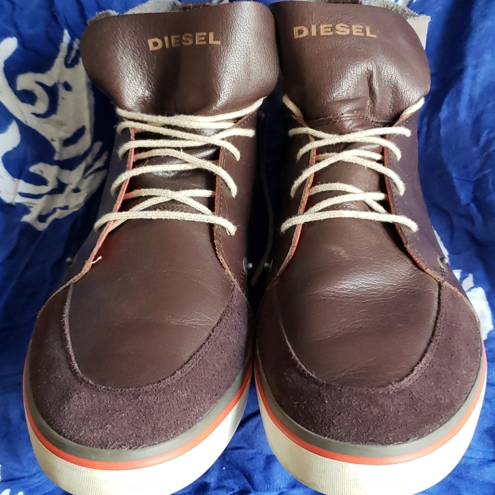 casual shoes